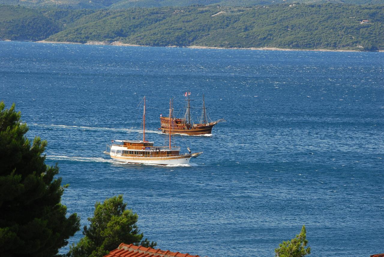 Villa Natalie Omiš Exterior foto