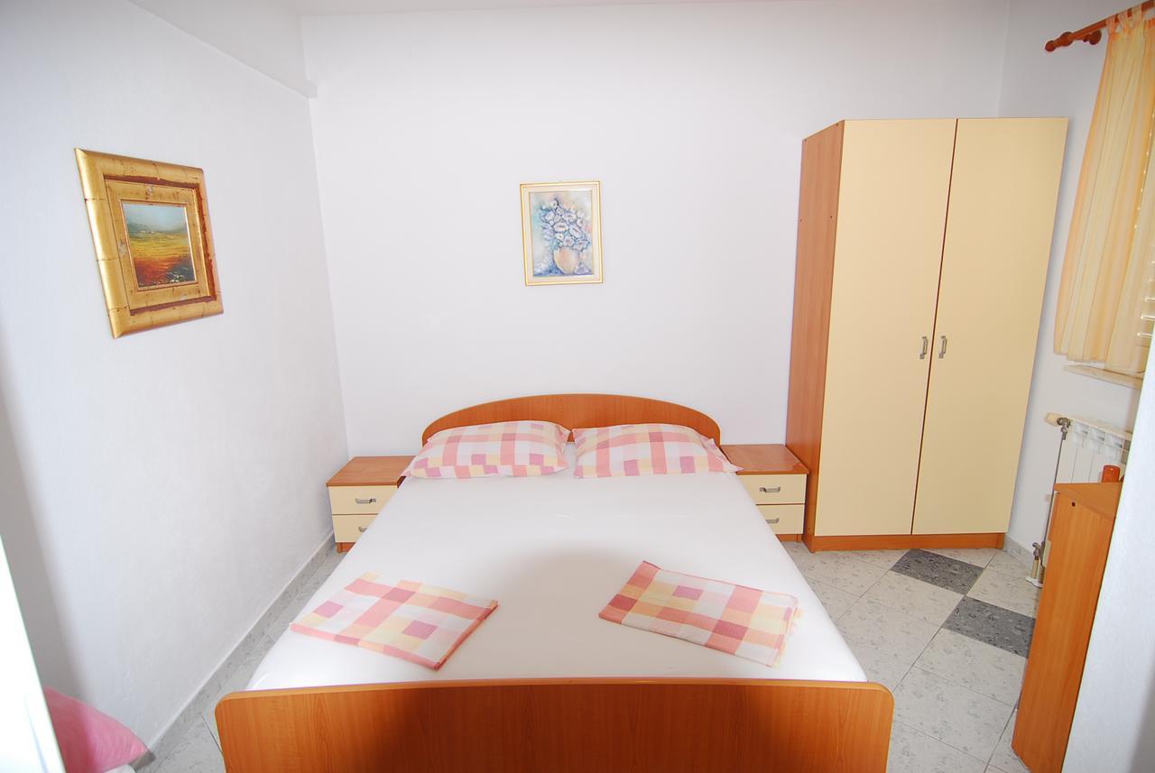 Villa Natalie Omiš Exterior foto